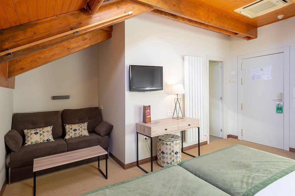 Hotel Real Jaca Spa 41/46