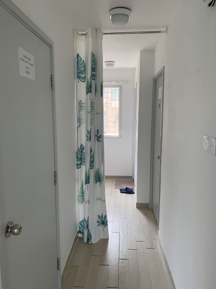City Oasis Guesthouse 38/43