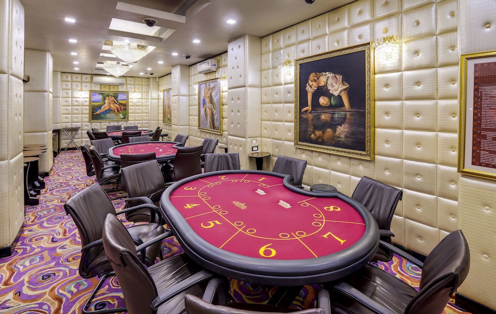 MAYFAIR Spa Resort and Casino, Gangtok 40/50
