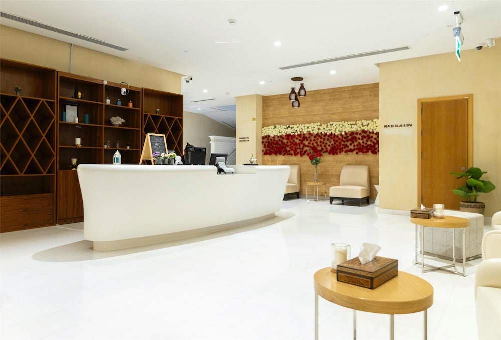 Radisson Hotel Muscat Panorama 10/70