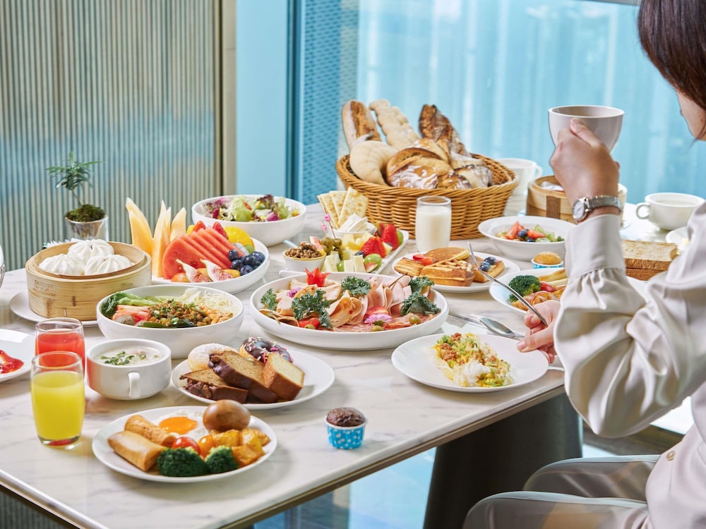 Pullman Shenzhen North 50/63