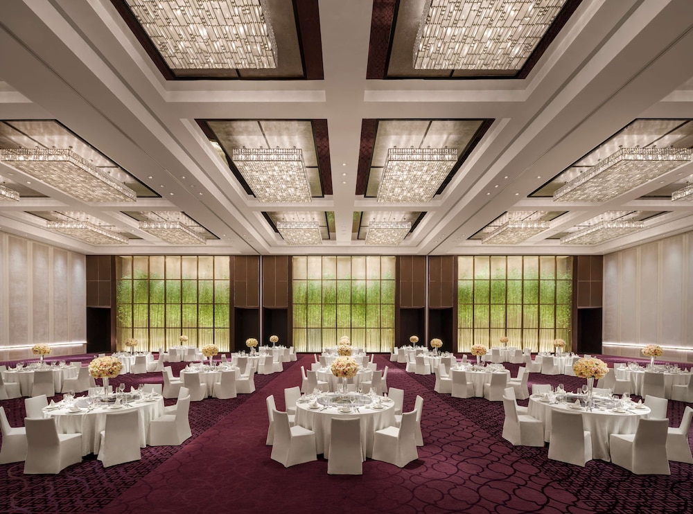 Fairmont Wuhan 61/67