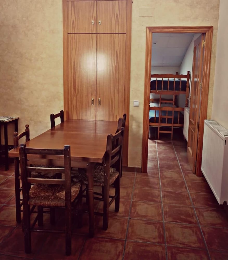 Hospedium Hotel Venta Sant Jordi 41/46