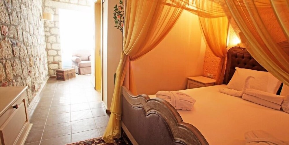 Igdeli Han Suit Otel Alacati 17/50