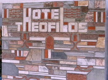 Theofilos Classic 8/43