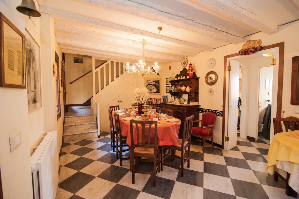 3749 Ponte Chiodo Guest House 21/46