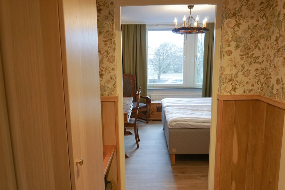 Strand Hotell 32/50