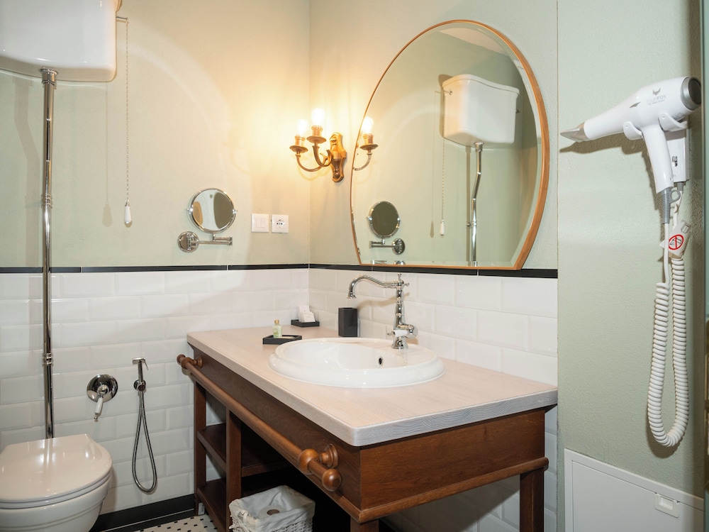 Vila Ebel Hotel, Pool & Spa 48/48