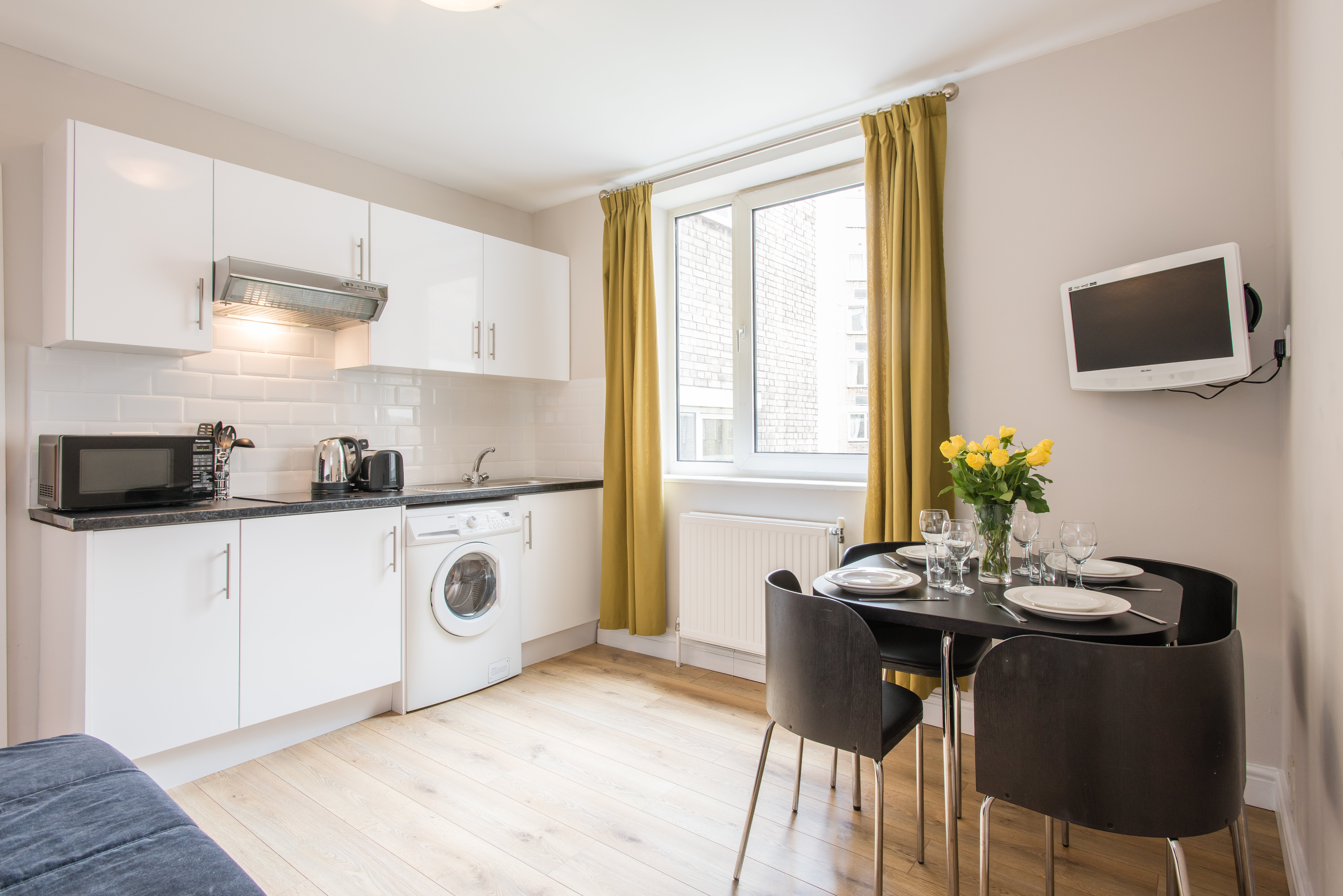 Chelsea Cloisters Serviced Apartments 10/121