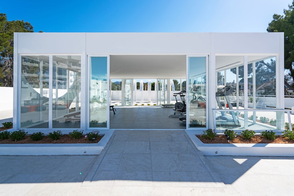 Thb Naeco Ibiza - Adults Only 14/86