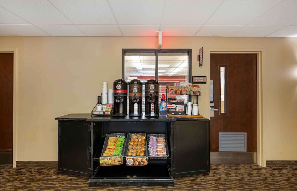 Extended Stay America - Akron - Copley - East 23/41