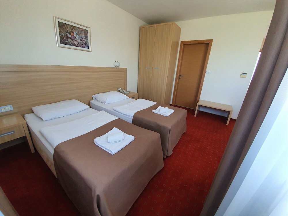 Hotel Brotnjo 23/67