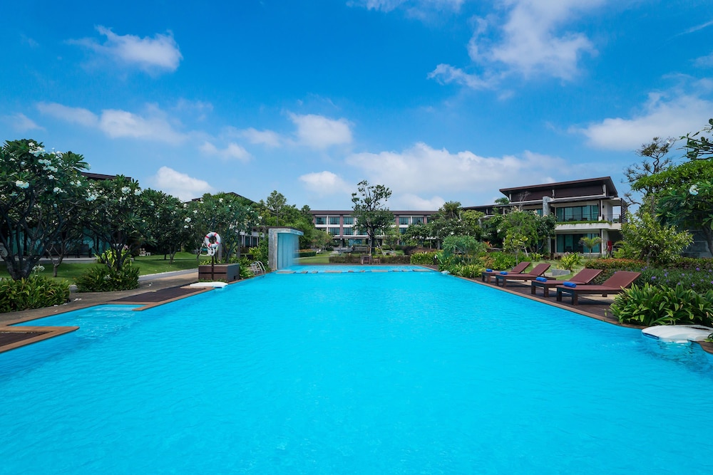 I-TARA RESORT & SPA 4/71