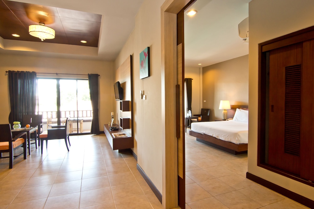 RB Resort Pattaya 20/65