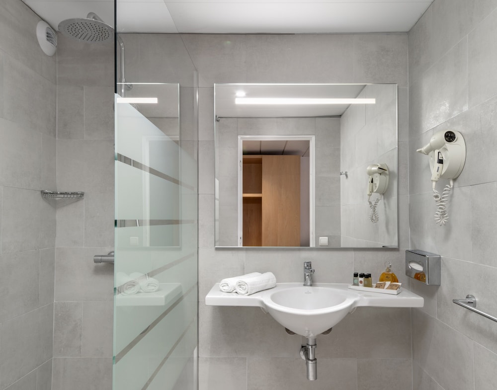 Hotel Eliseo 48/50