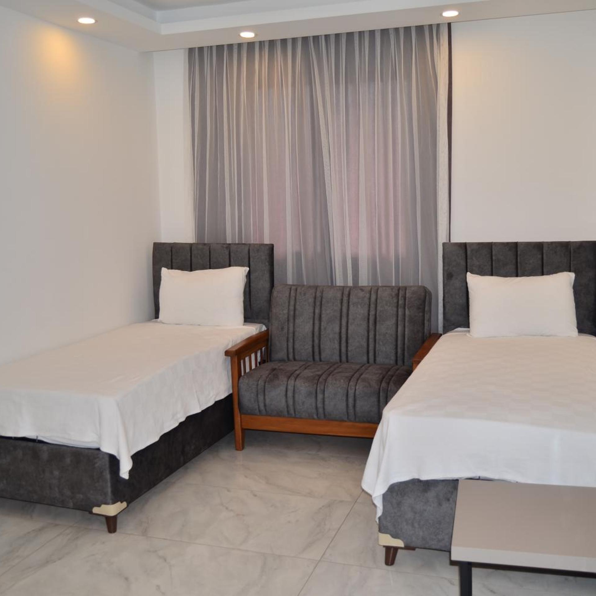 Akdeniz Yasam Otel 12/34