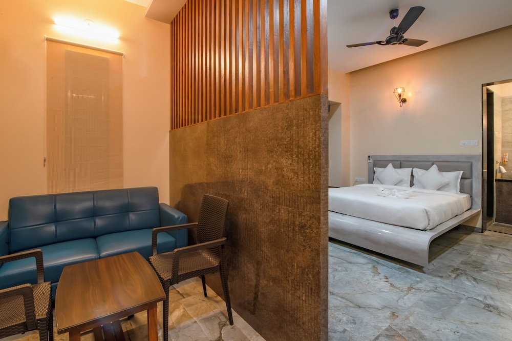 Freesia Resort by Express Inn 21/45
