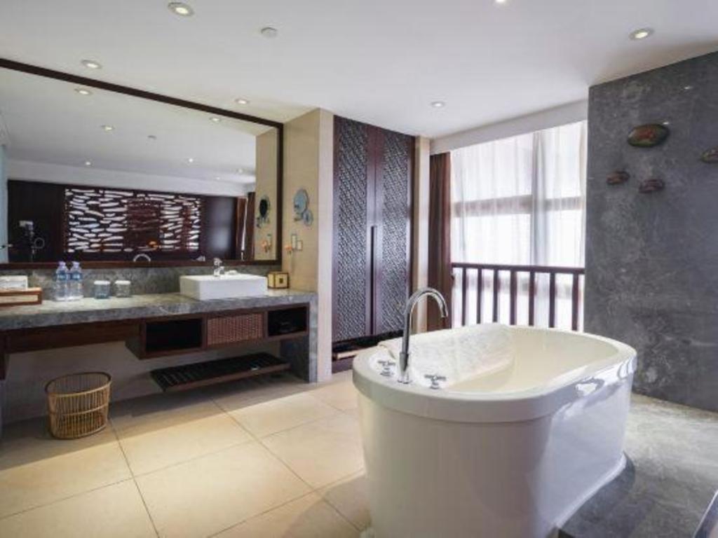 Shenzhen Harmona Hote 51/51
