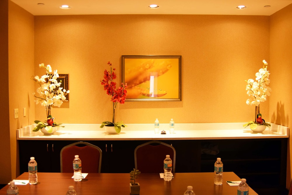 Homewood Suites by Hilton Charlotte Ballantyne, NC 57/63