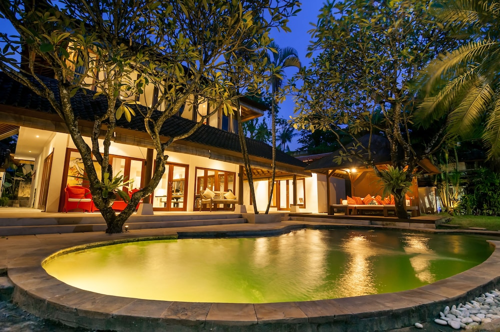 The Jasmina Estate 34/45