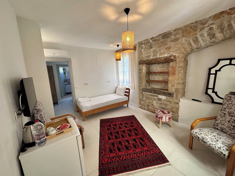 Eski Datca Otel 50/70