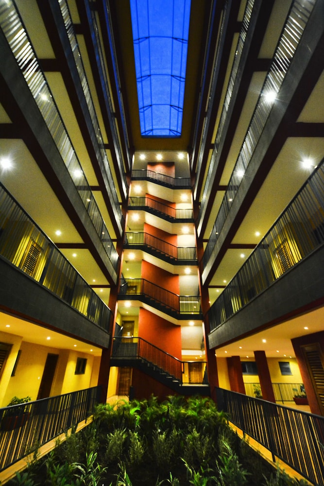 Bukoto Heights Apartments 12/73