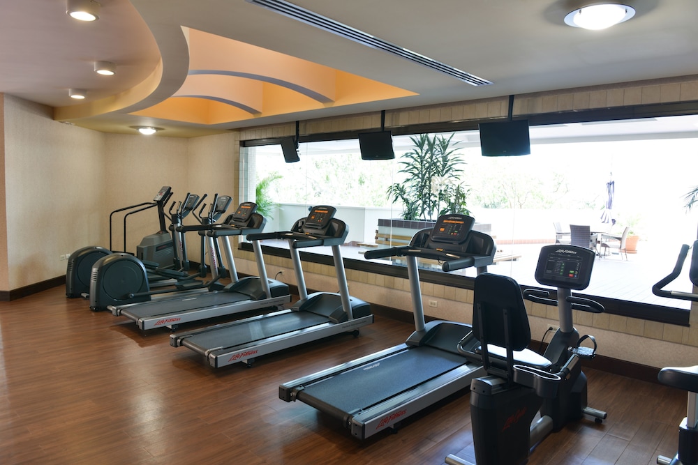 Plaza Juan Carlos Hotel 36/63