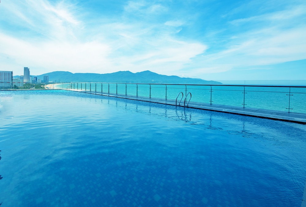 Muong Thanh Luxury Da Nang Hotel 47/50