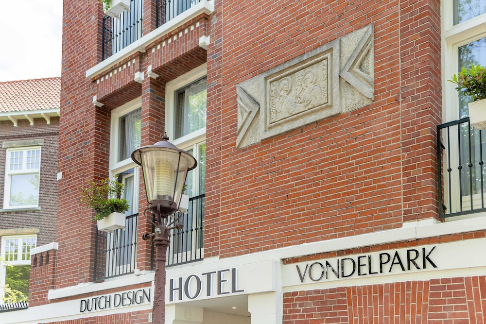 Dutch Design Hotel Vondelpark 1/50