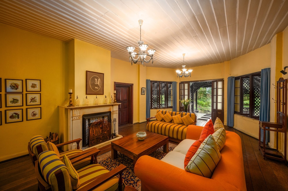 Ferncliff Bungalow 25/50