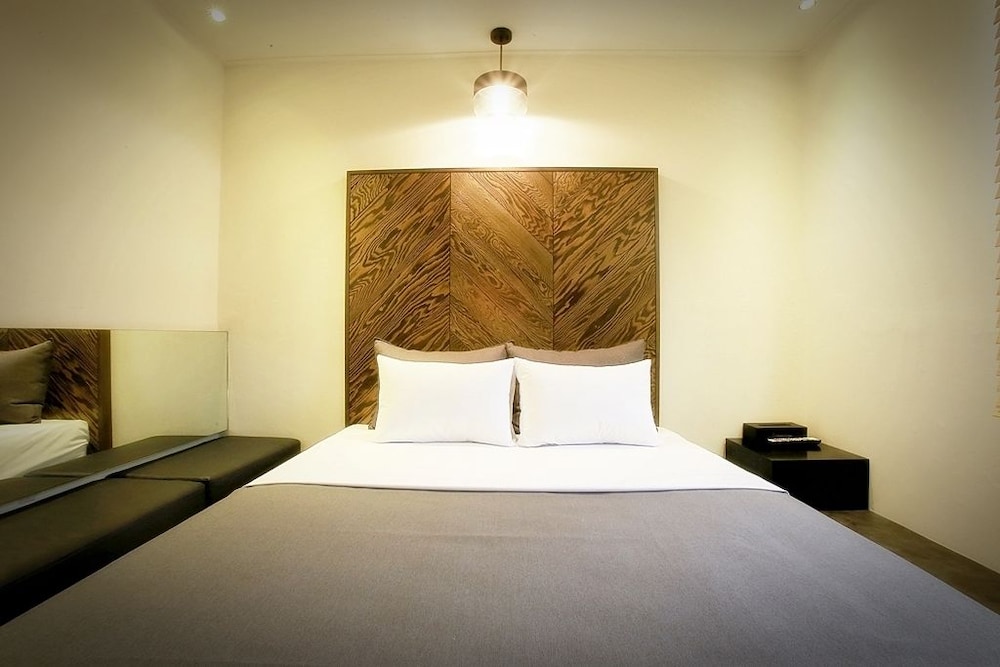 Chuncheon Urbane Hotel 10/36
