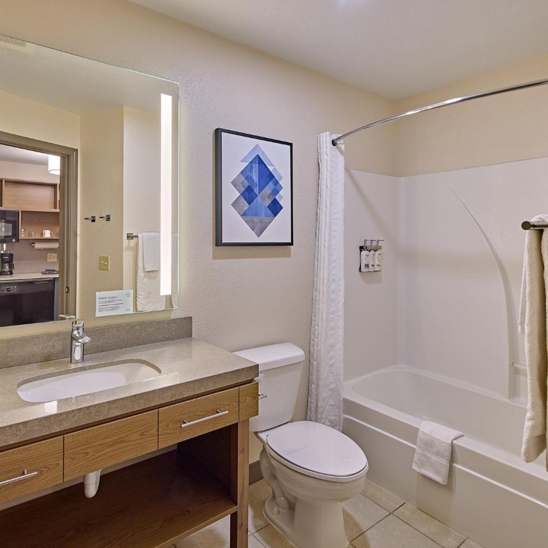 Studio, Suite, King Bed, Queen Bed