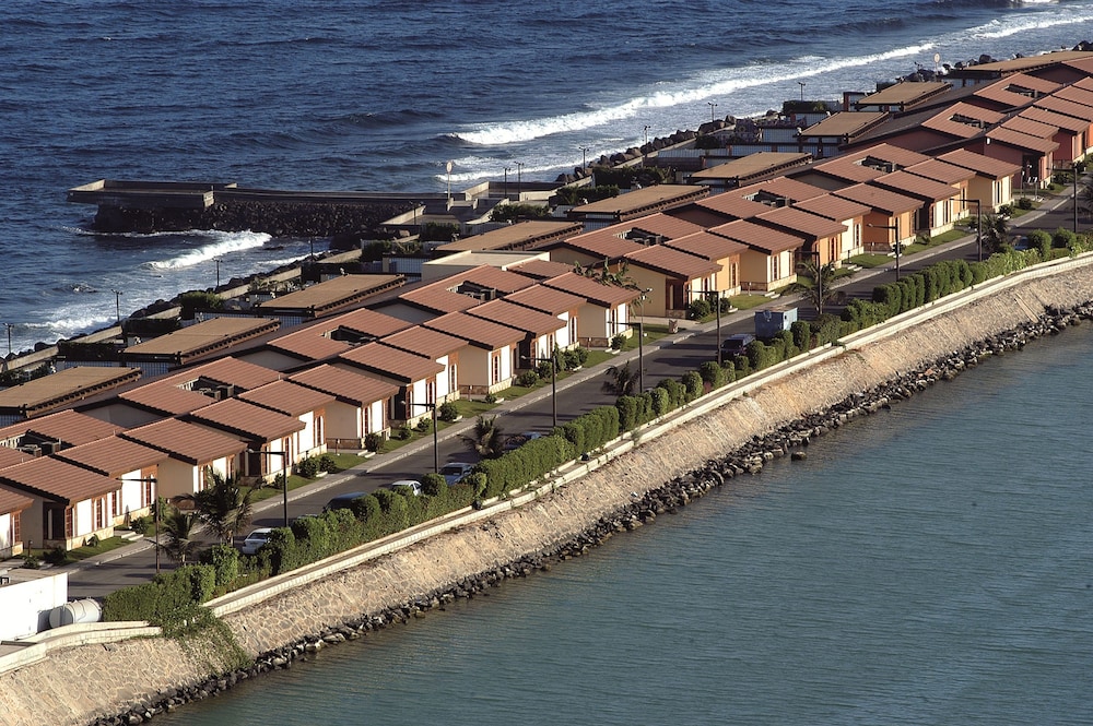 منتجع موفنبيك النورس جدة(Movenpick Resort Al Nawras Jeddah) 50/60