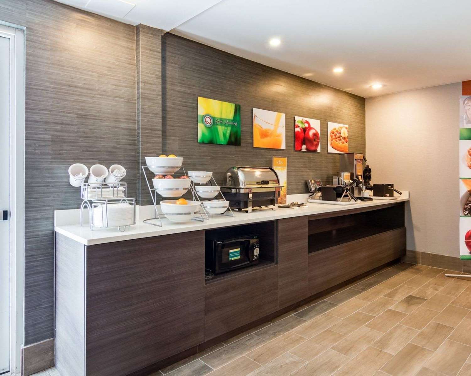 Quality Inn Suites Ashland Near Kings Dominion 8/39