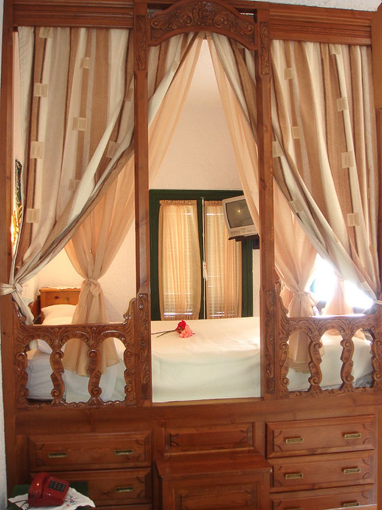 Finiki View Hotel Apartments 23/50