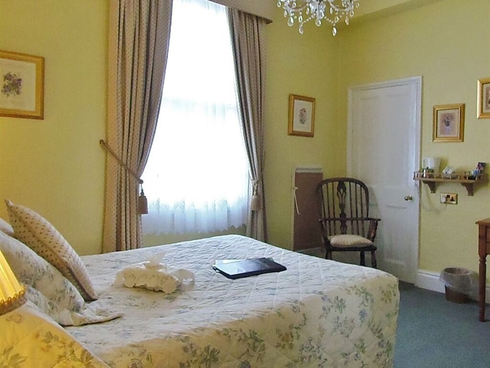 City Guest House 5/12
