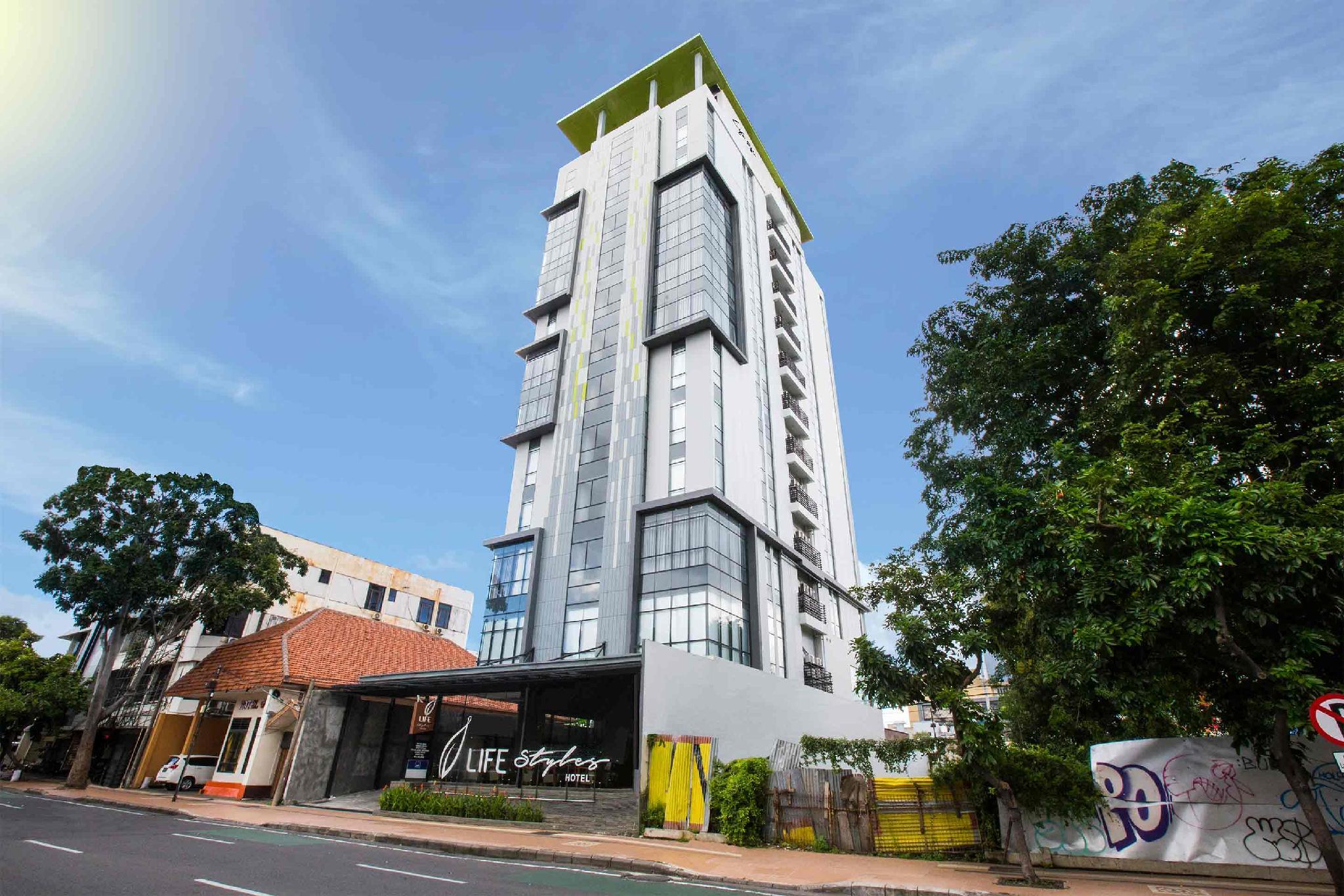 The Life Styles Hotel Surabaya 41/50