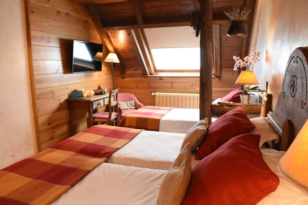 HOTEL VAL DE RUDA 16/76