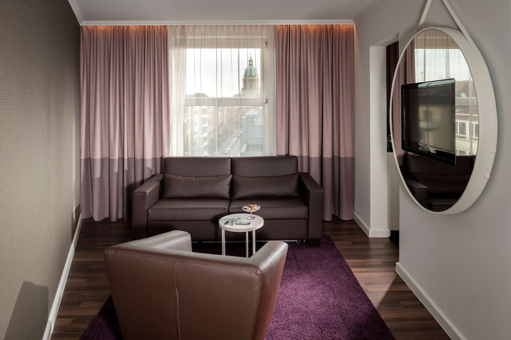 Dorint Kongresshotel Mannheim 46/80