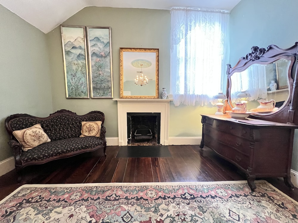 The Myrtles 35/50