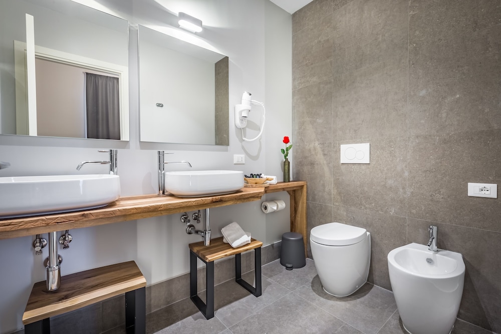 JUNIOR SUITE, DUOMO VIEW