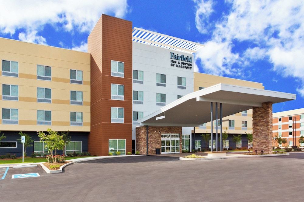 Fairfield Inn And Suites By Marriott Birmingham Colonnade 27/30