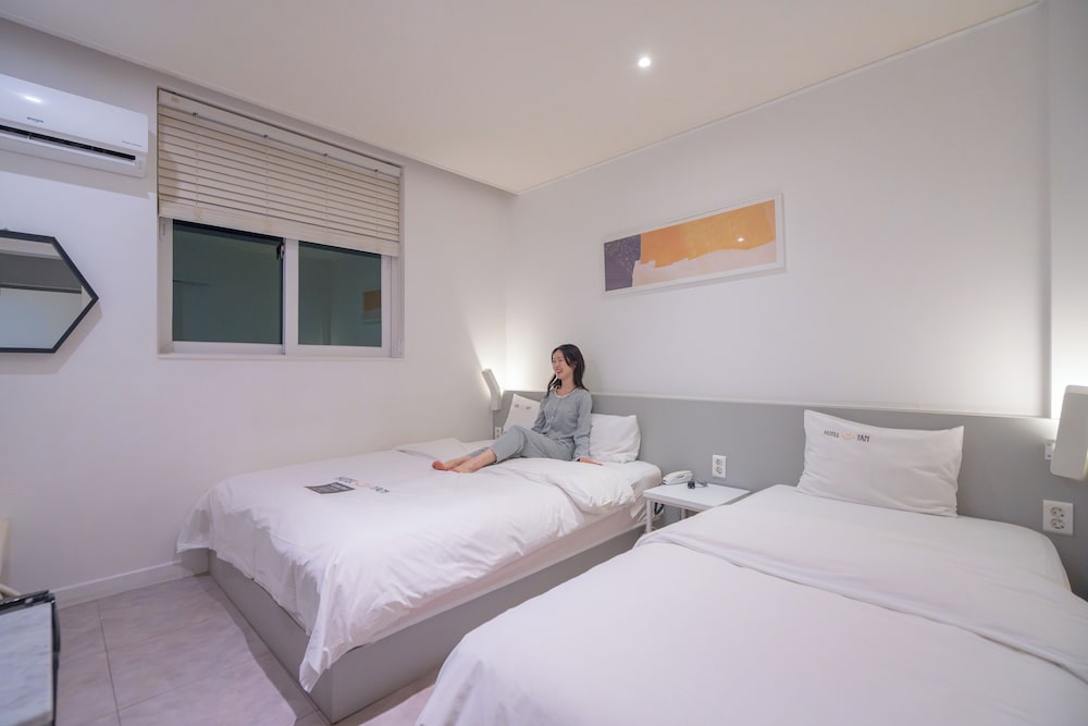 Hotel Yam 18/54