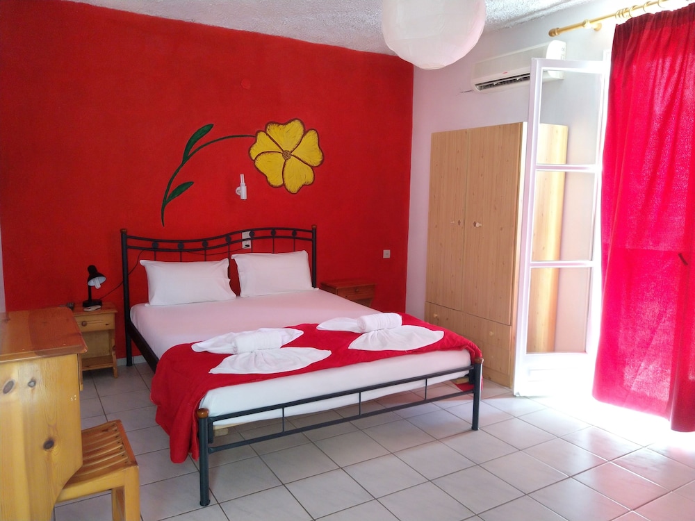 STUDIO, DOUBLE BED, SEA VIEW