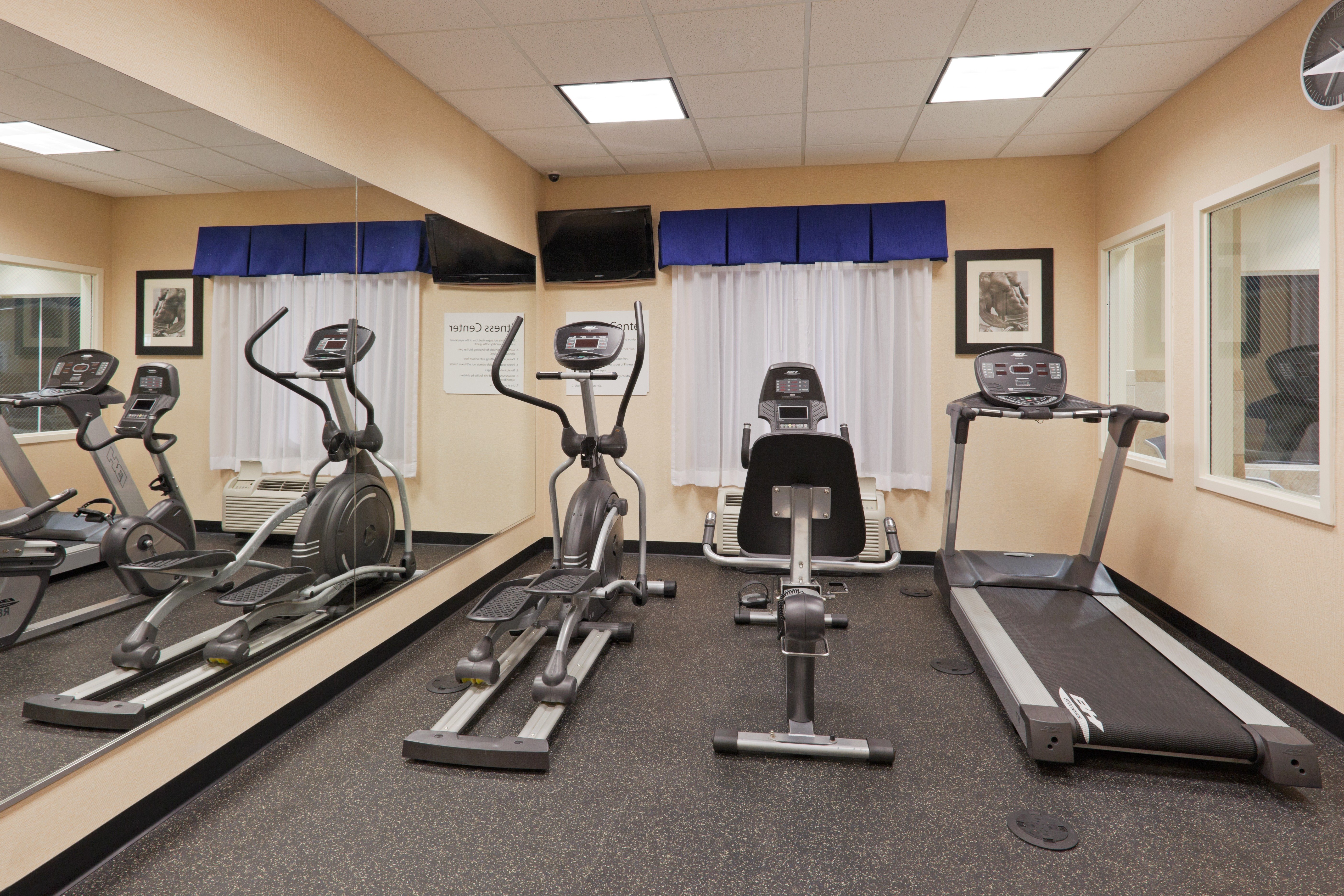 Holiday Inn Express Columbia 39/49