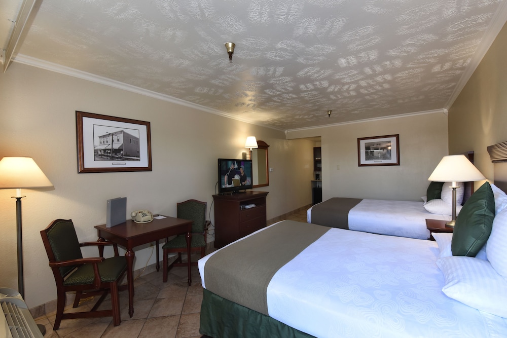 Best Western Plus Ahtanum Inn 20/49