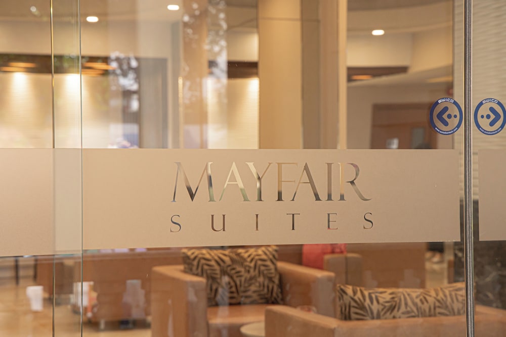 Mayfair Suites - Wmc Tower 37/70