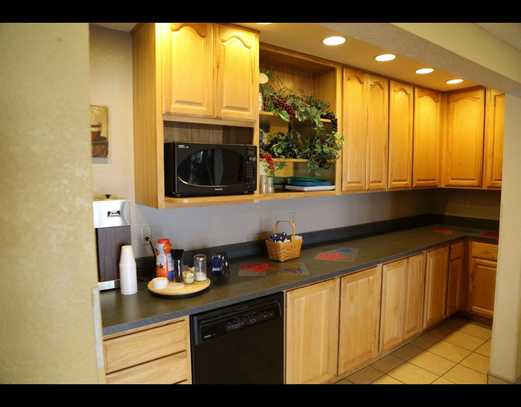 Americas Best Value Inn Suites Bluffton 5/13