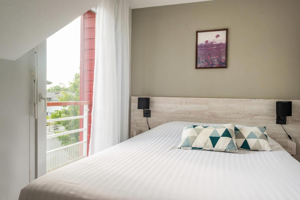 Upgrade, Double Bed