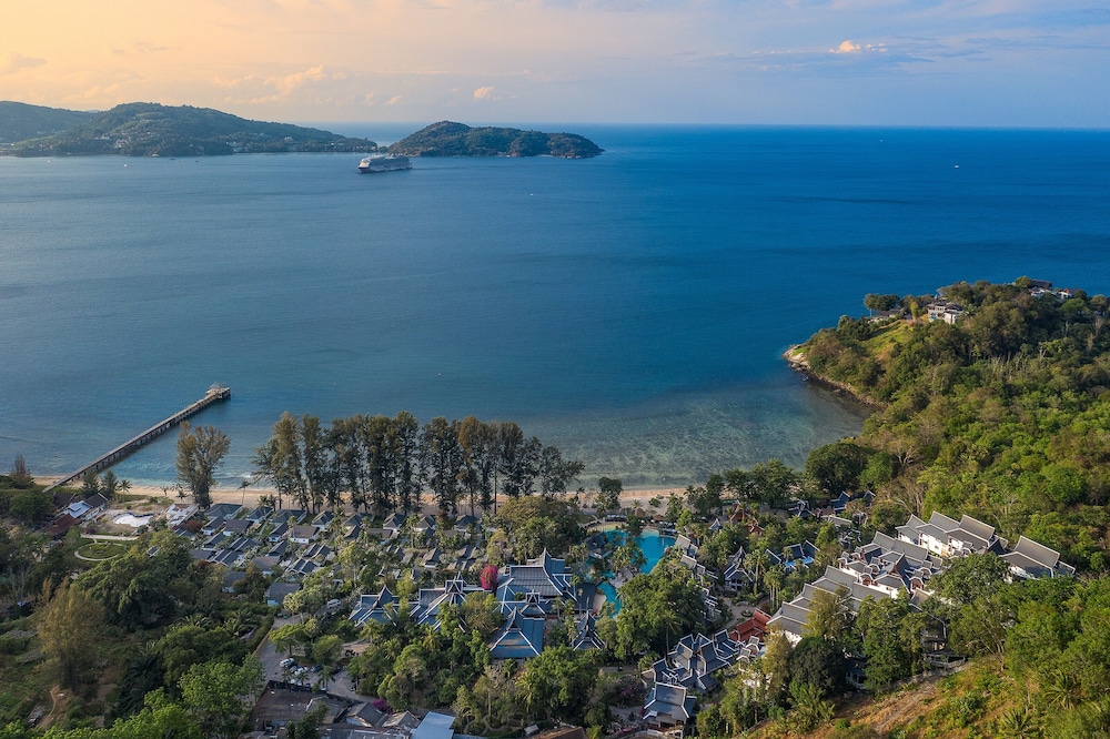 Thavorn Beach Village Phuket Resort and Spa 60/66